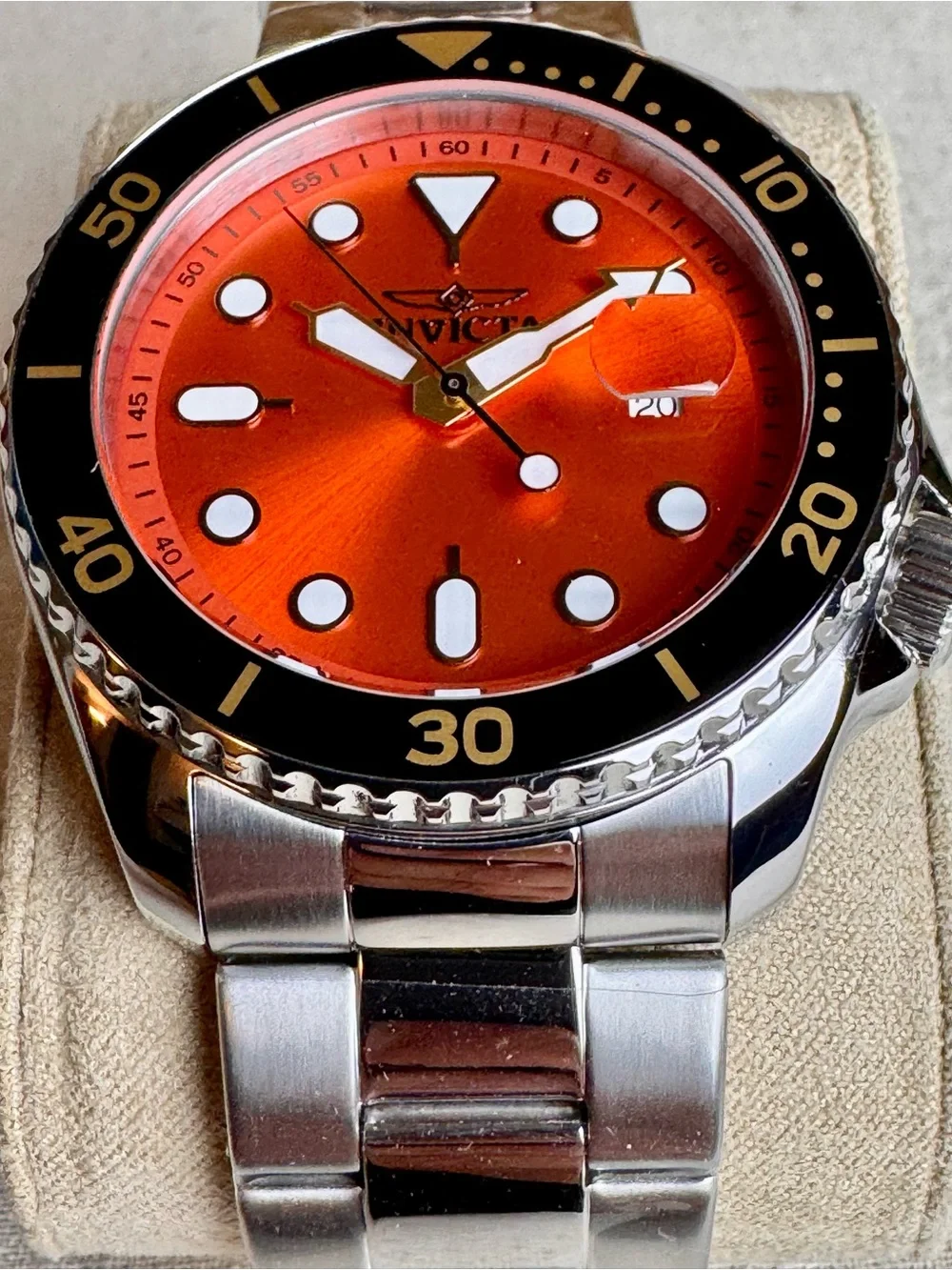 Invicta Pro Diver Orange Dial Black Bezel 46mm Quartz Watch 47159 NWT